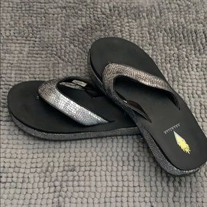 Women’s Volatile silver flip flops